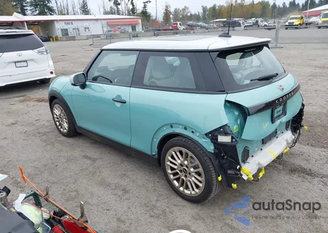 2025 Mini Hardtop Cooper S z USA, uszkodzony, nr VIN WMW23GD00S2X20650